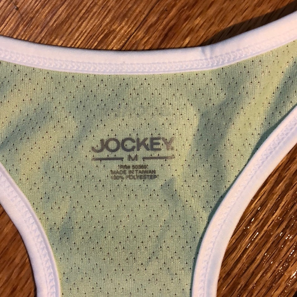Workout top - Picture 2 of 2